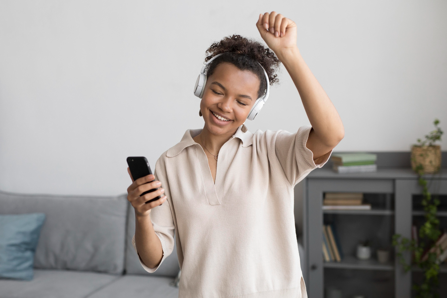 Learn Spanish with Music: A Step-by-Step Guide